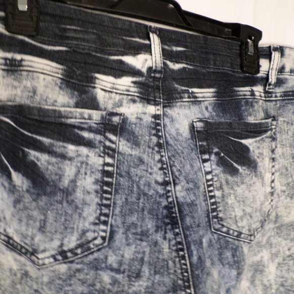 Encore Jeans USA Size XL Grey Acid Wash Skinny Jeans Fray Distressed Leg - Picture 12 of 15